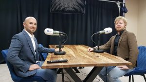 Rozhovor s Františkem Podzimkem vedl v pražském studiu Lukáš Smelík